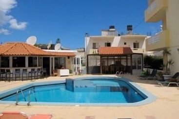 Albatross Studios & Apartments