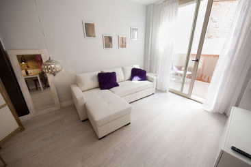 Apartaments turístics Graffiti Suites Málaga