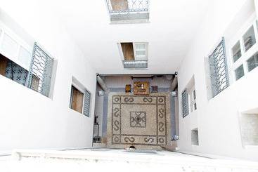 هتل آپارتمان Apart Palacio Almagra