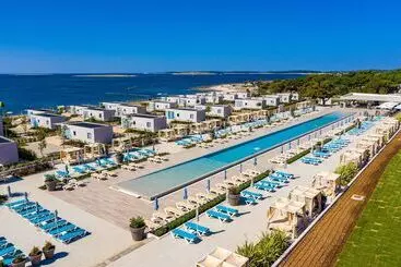 Apartment Arena Grand Kazela Camping Homes