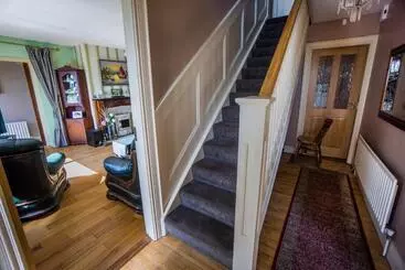 Bed and Breakfast Castle View House