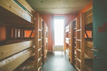 Lakeside Paradise Sport Hostel