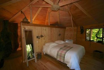 B&b La Cabane Du Bois Dormant