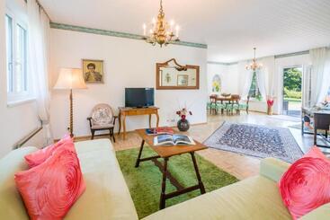 Otel Villa Konstanze