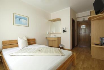 酒店 Alpen.adria.stadt