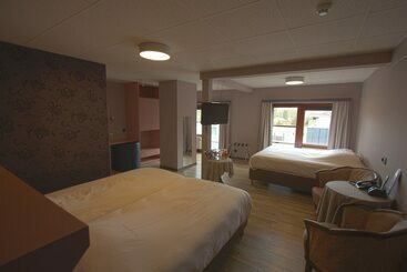 בית מלון כפרי De Heidebloem