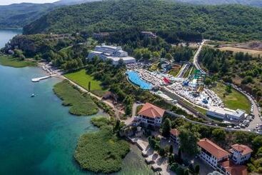Hotel Izgrev Spa&aqua Park