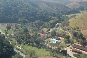 Отель Resort Fazenda 3 Pinheiros