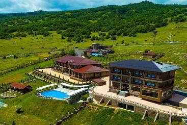 Hotel Amberd