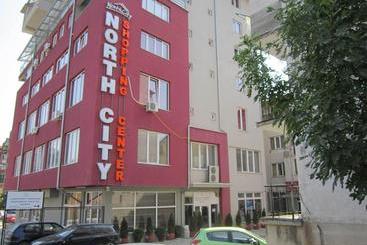 Отель North City