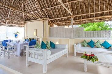 استراحتگاه Medina Palms