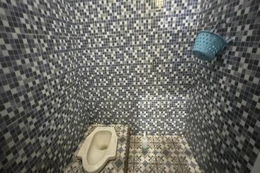 בית מלון כפרי Oyo 93416 Wisma Alam Syariah