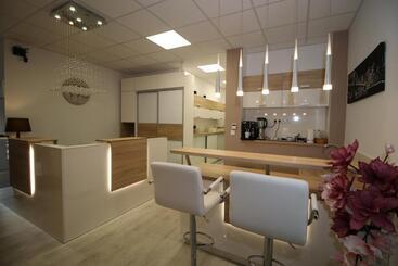 ベッドアンドブレックファースト Székelykert Panzió