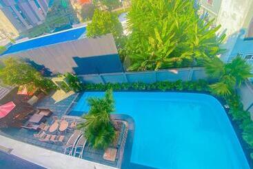 Ken Hotel & Apartment