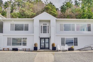 Landhus Bright Camano Home ~ 4 Mi To Cama Beach State Park