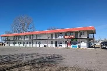 Paradise Falls Motel &  Liquor Llc