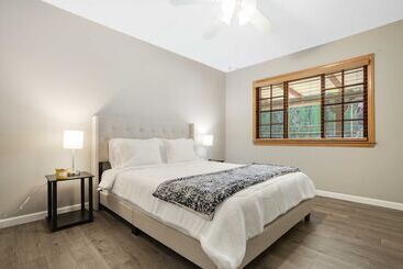 بيت ريفى Colven By Avantstay Pool + Spa Near Golf Course