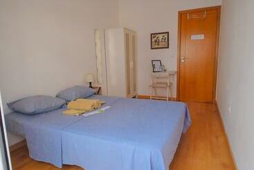 Пансион Surf Vibe Guest House