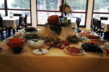 Saint George Hotel 2