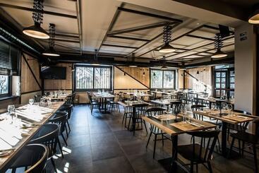 בית מלון כפרי Camp S