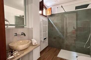 Bed and Breakfast Luxury Studio Suite