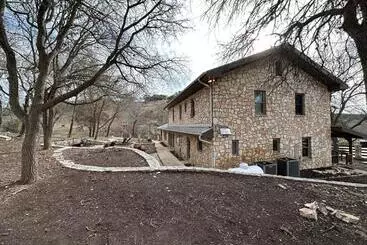 Majatalo Lodge At Forse Mountain Ranch