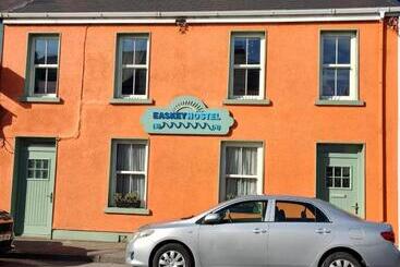 Aparthotel Easkey Hostel