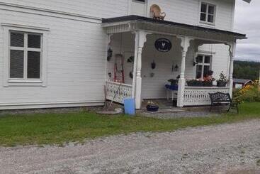 Täljelantgårdshotell