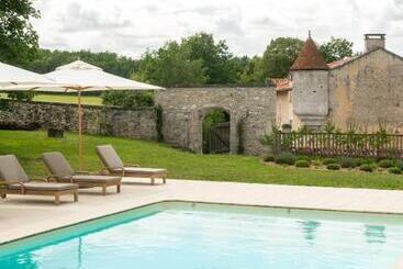 Bed and Breakfast Château De Chanet