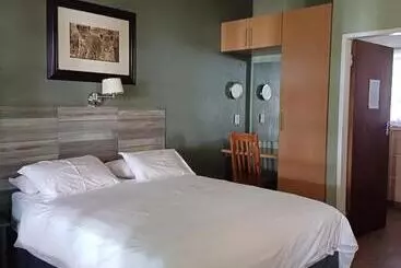 Pension  Rustenburg Palm Lodge