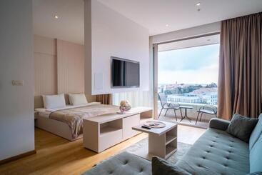 هتل Budva Center Suite