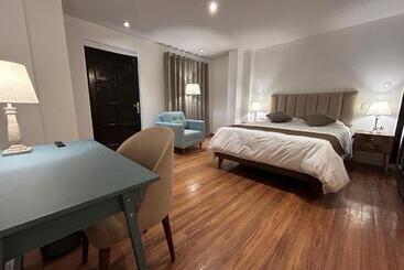 فندق صغير Habitaciones La Casona