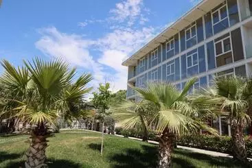 ホテル Aria Beach Resort By Hana Turismo