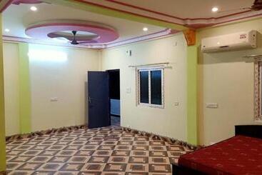 Yathra Resort Stays