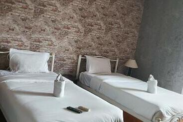 Hotel Baantalay By Lily