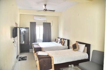 Hotel Buddha Vibrant