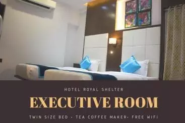 호텔 Royal Shelter Vapi