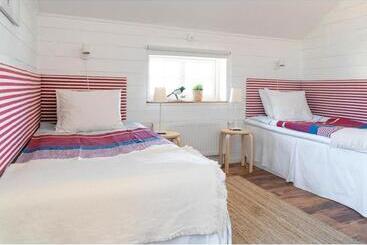 فندق Skatans Café & Krog