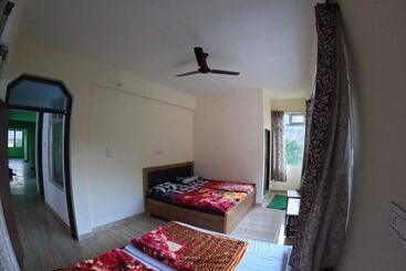 Hotel Vinay Guest House