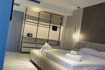 Resol Hotel 2