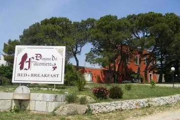 Dimora Del Falconiere B&b