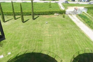 مبيت وإفطار I Silos Guest House