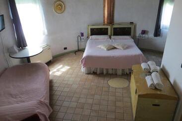 Bed & Breakfast I Silos Guest House