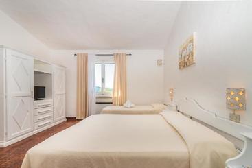 בית מלון כפרי 3 Botti