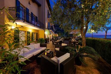 בית מלון כפרי Albergo Del Garda