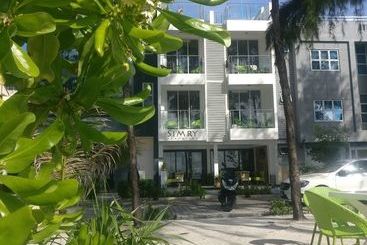 هتل Simry Beachside Maldives