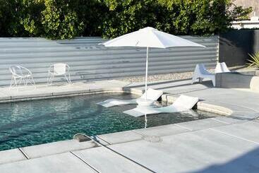 Aamiaismajoitus (B&B) Super Cute Room In Architectural Home