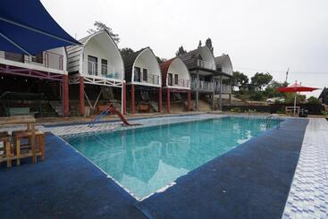 Hotel Collection O 93732 Villa Opung