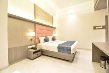 Pensiune La Dhalia By Glitz Hotels