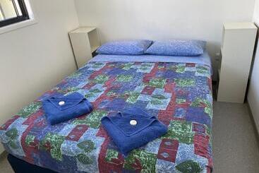 Motel Premier Caravan Park